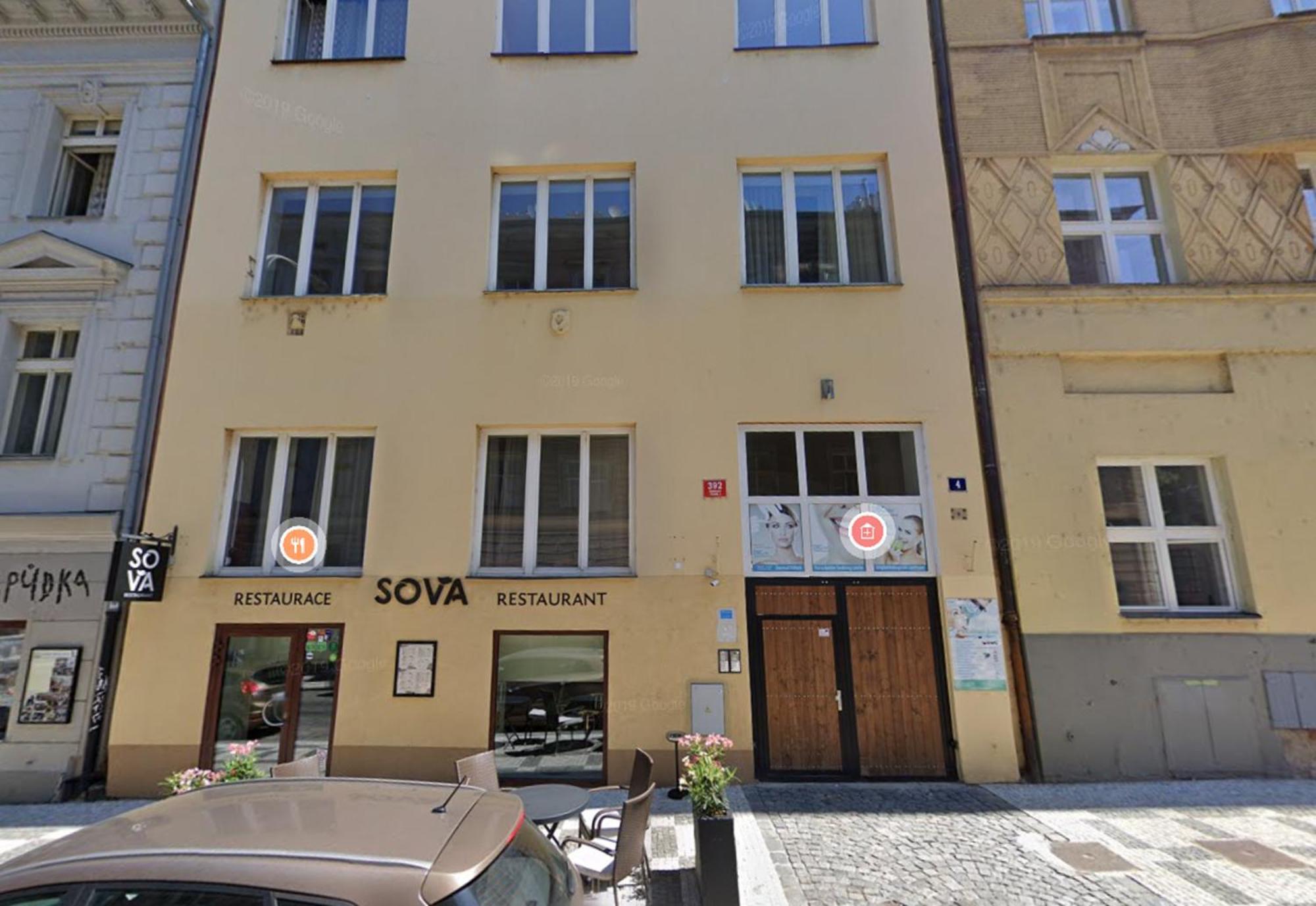 2bdr Flat Behind Museum Apartment